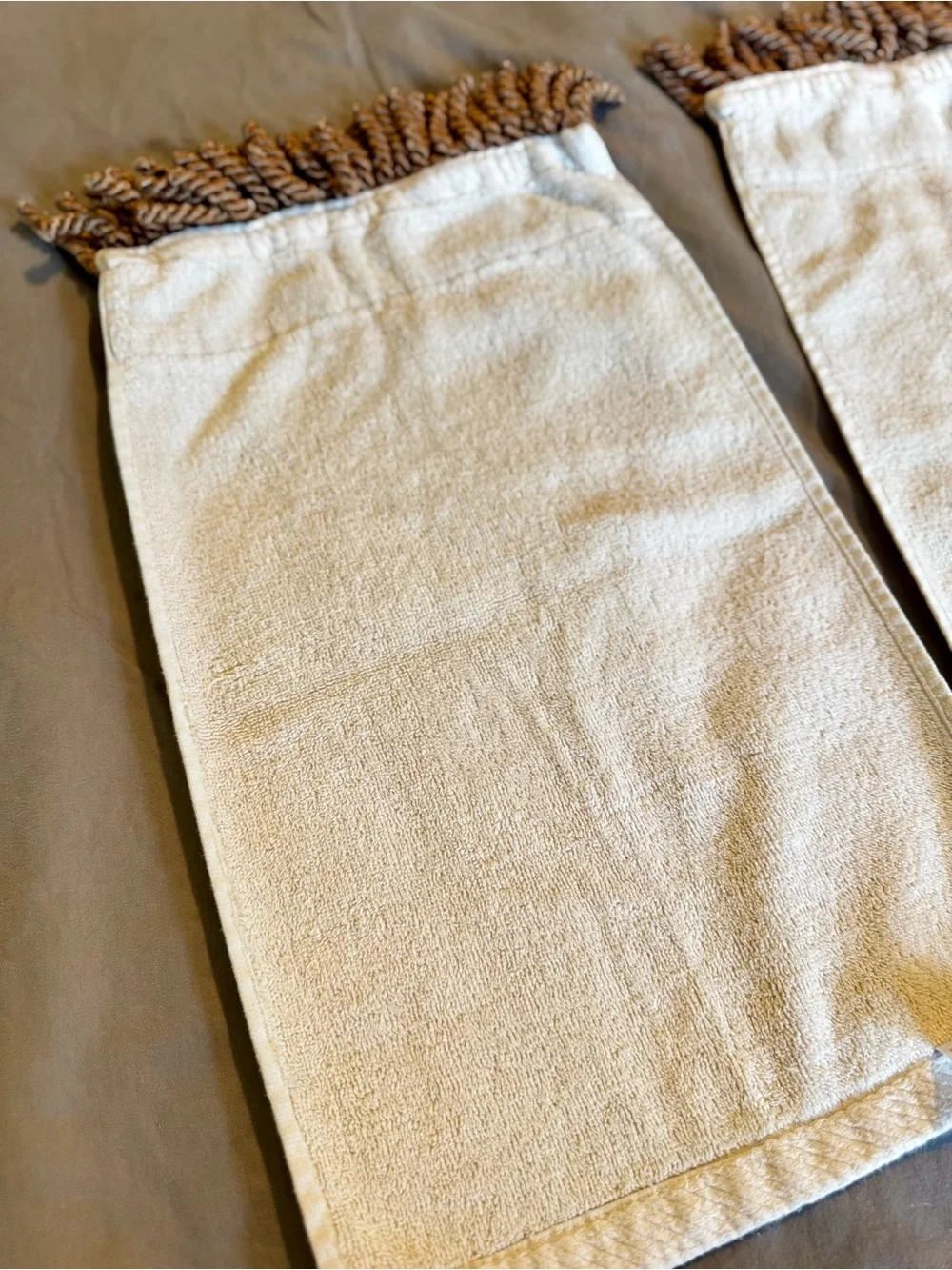 CROSCILL Set of 2 Cotton Towels Cream & Bronze Gold Brown Decorative Hand Towel